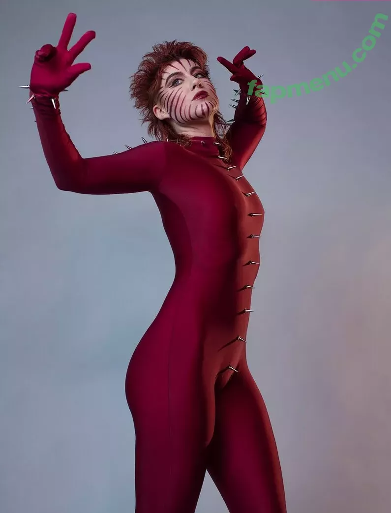 Comicbookgirl19 nude photo #0721 (DanikaXIX / pirateflagnislandgirl)