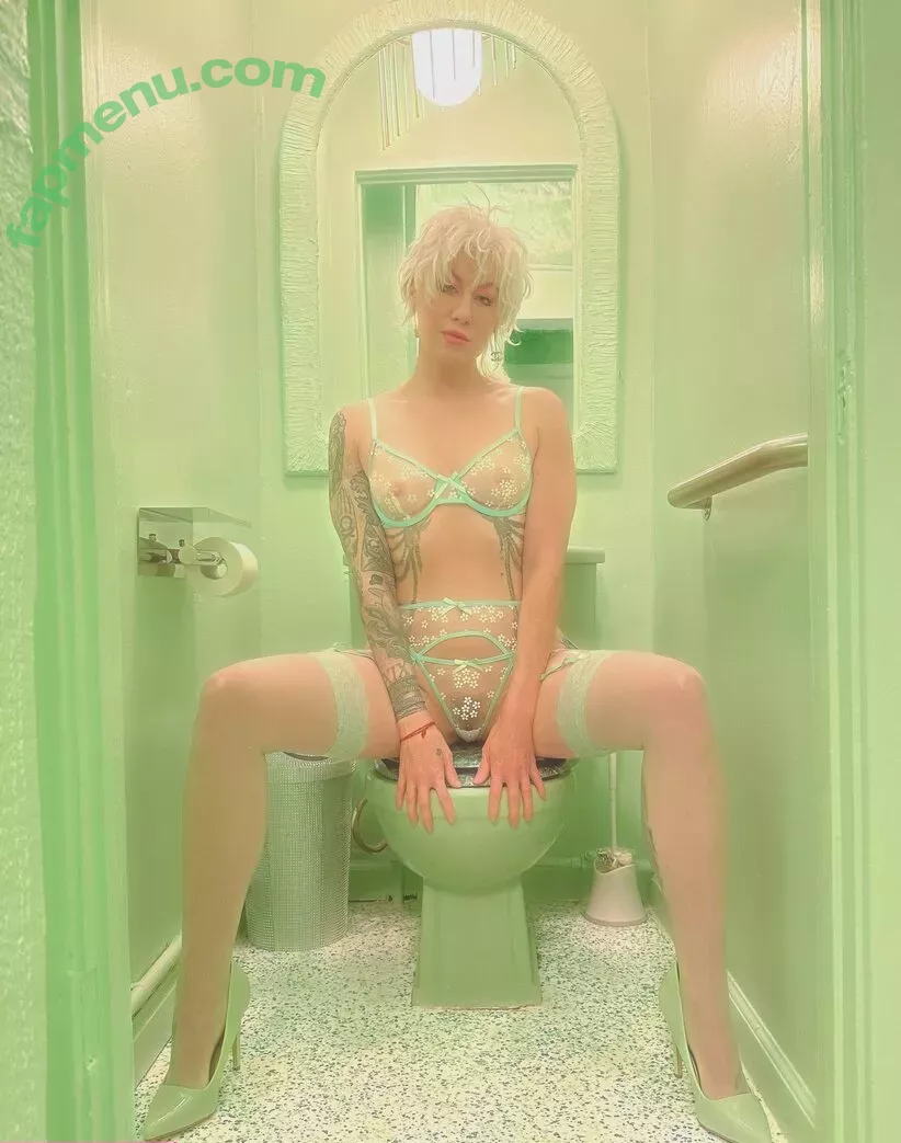 Comicbookgirl19 nude photo #0778 (DanikaXIX / pirateflagnislandgirl)