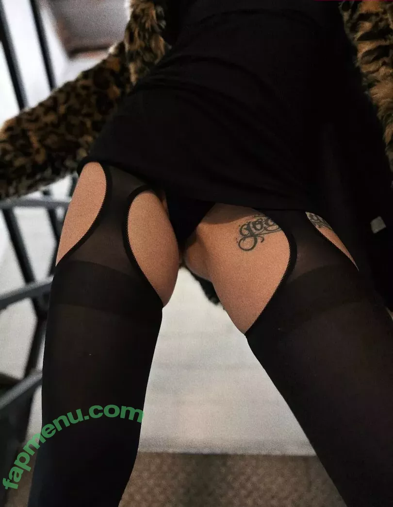 Comicbookgirl19 nude photo #0819 (DanikaXIX / pirateflagnislandgirl)