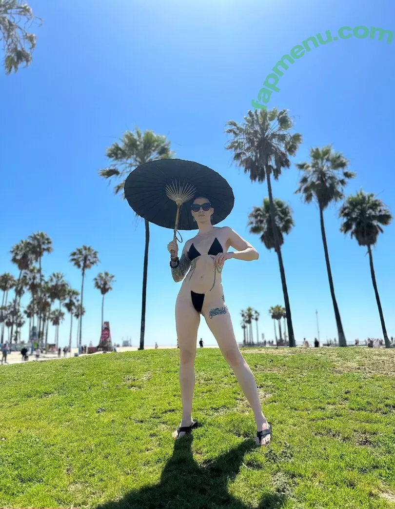 Comicbookgirl19 nude photo #0920 (DanikaXIX / pirateflagnislandgirl)