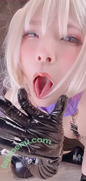 como.exe / Comonun / comofootball nude photo #0645