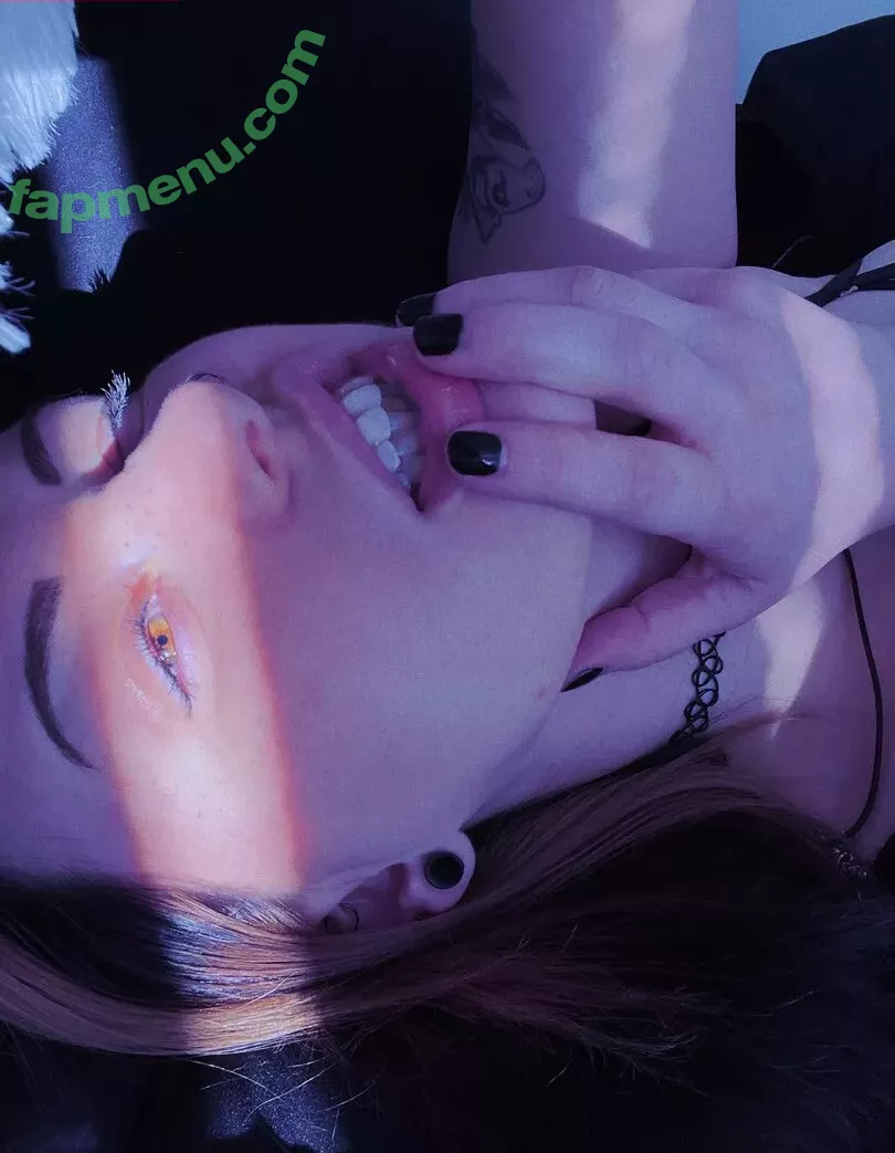 ConcealedBones nude photo #0187 (ConcealedBones)