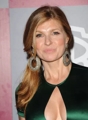 Connie Britton / conniebritton / simonbritton nude photo #0005