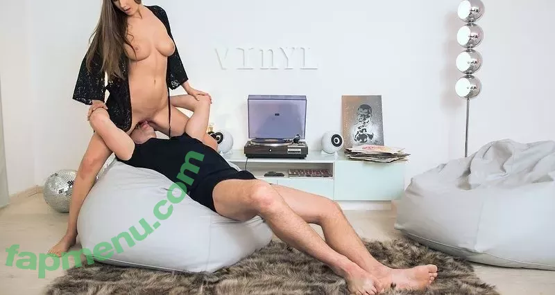 Connie Carter nude photo #0375 (connie.carter6 / conniecarter)