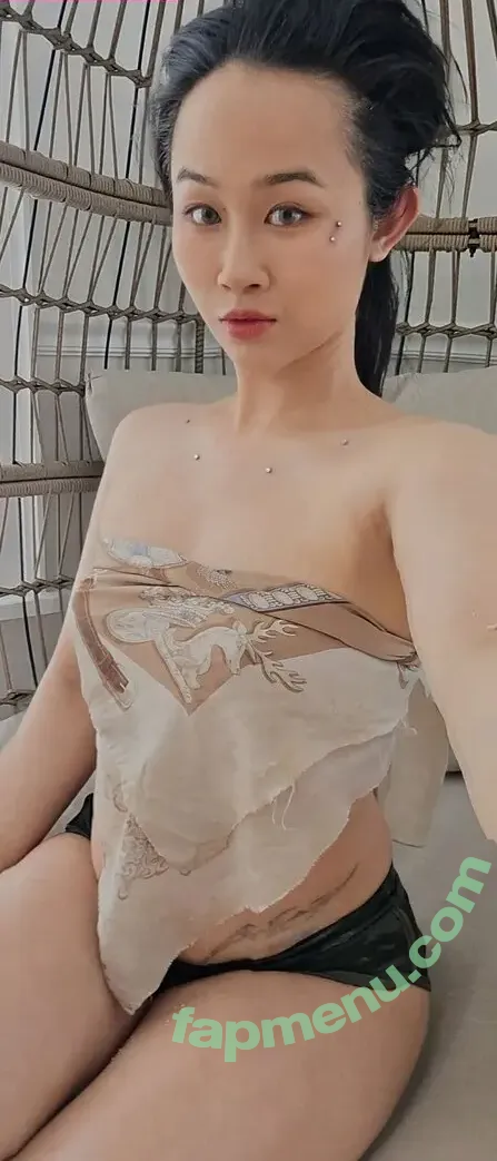 Connie Han nude photo #0145 (conniehanjazz)