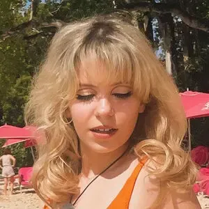 Connie Mclean / conniemcleann nude photo #0005