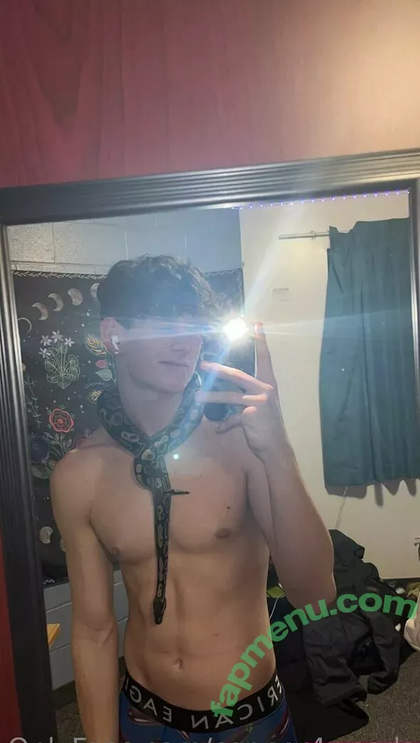 connor4woods nude photo #0013 (connorwood4)
