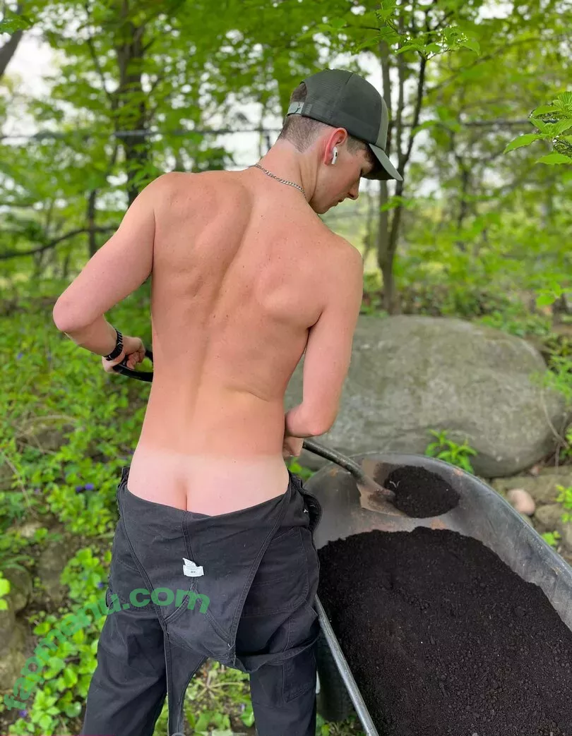 connor4woods nude photo #0051 (connorwood4)