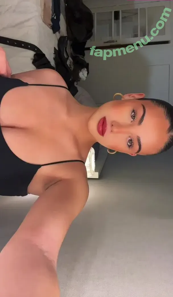 constanca nude photo #0093 (constancanneves / constancatneves / constanza)