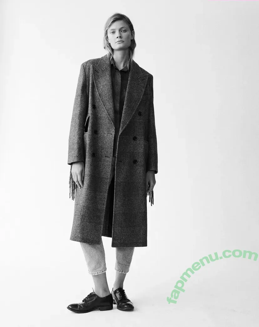 Constance Jablonski nude photo #0125 (constancejablonski)