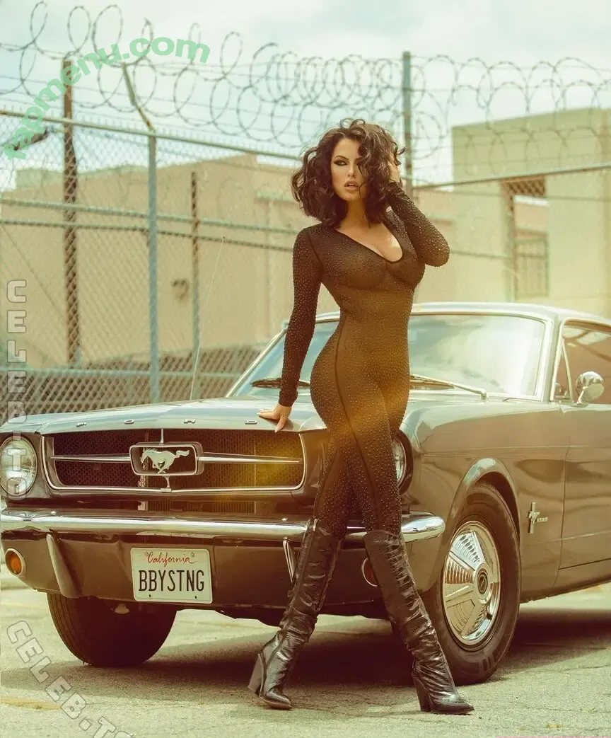 Constance Nunes nude photo #0240 (constance_nunes)