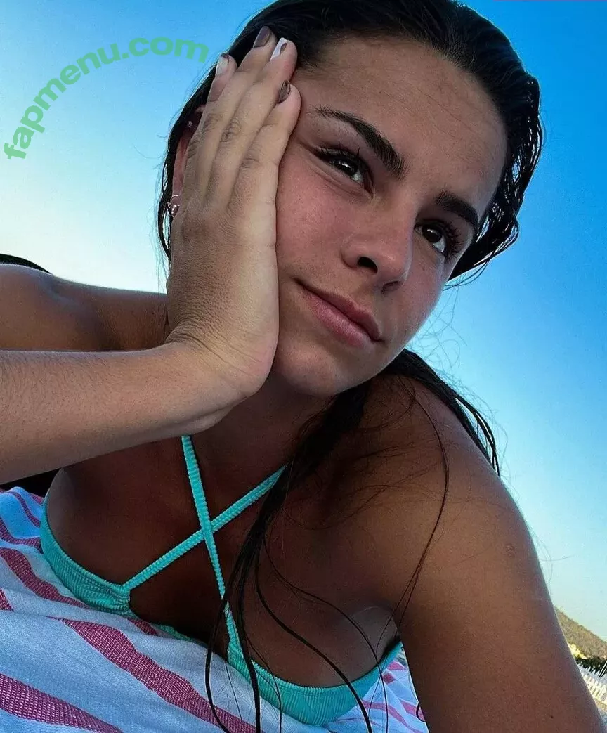 Constanza Cerúndolo nude photo #0002 (francerundolo)
