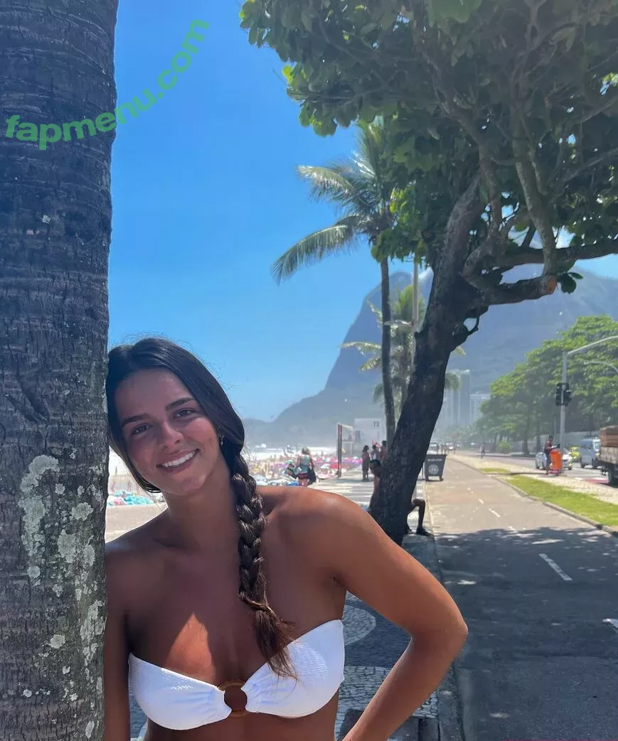 Constanza Cerúndolo nude photo #0095 (francerundolo)