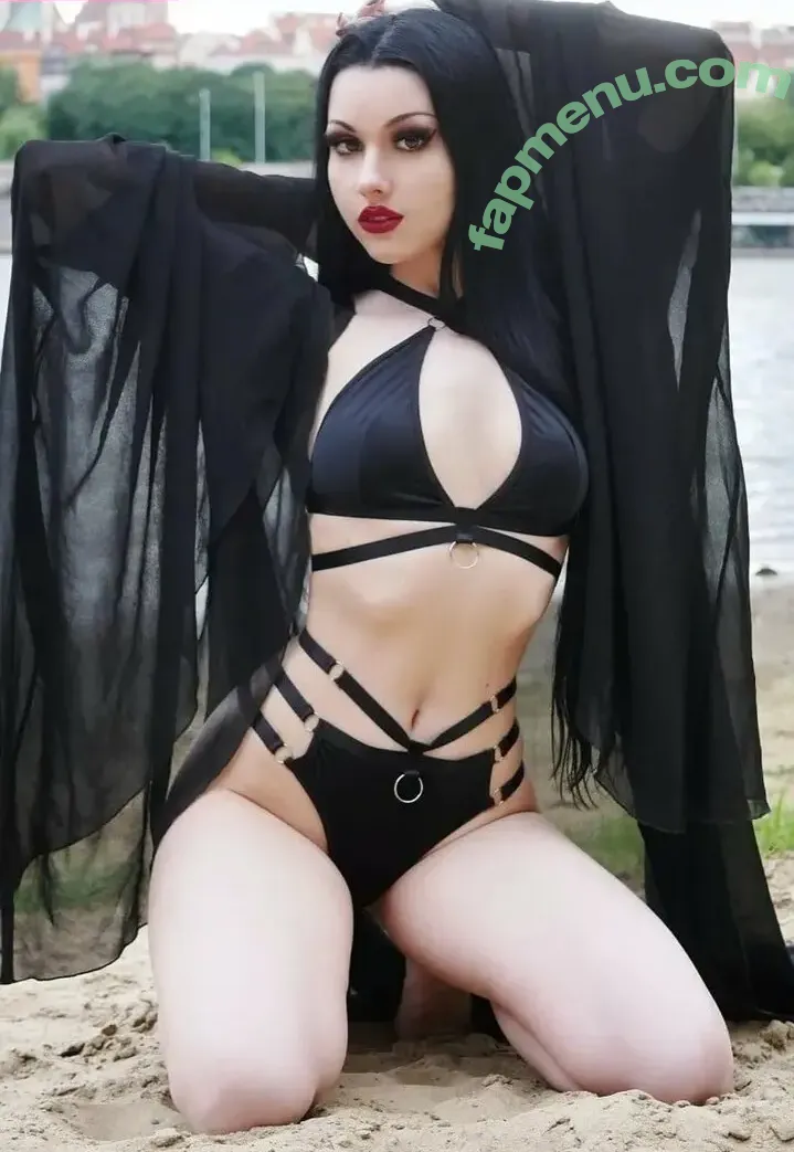 Contesa.cneajna nude photo #0016 (Contesa.cneajna)