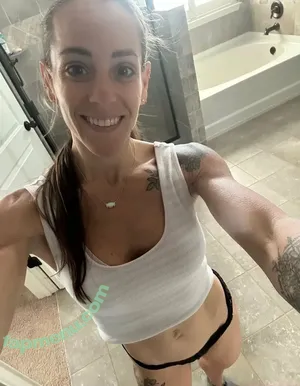 Convincedmom4u / the.becktriplets nude photo #0036