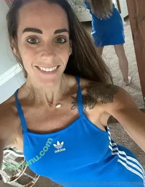 Convincedmom4u / the.becktriplets nude photo #0043