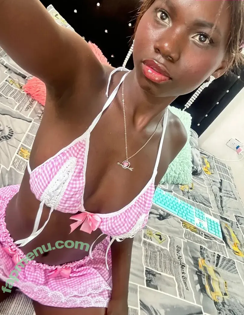 Conymegan nude photo #0021 (Conymegan)