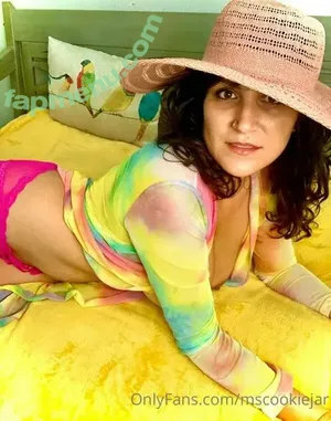 Cookie / cookie_._ / mscookiejar / theofficialcookie nude photo #0007