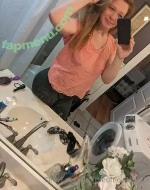 Cookie / cookie_._ / mscookiejar / theofficialcookie nude photo #0051