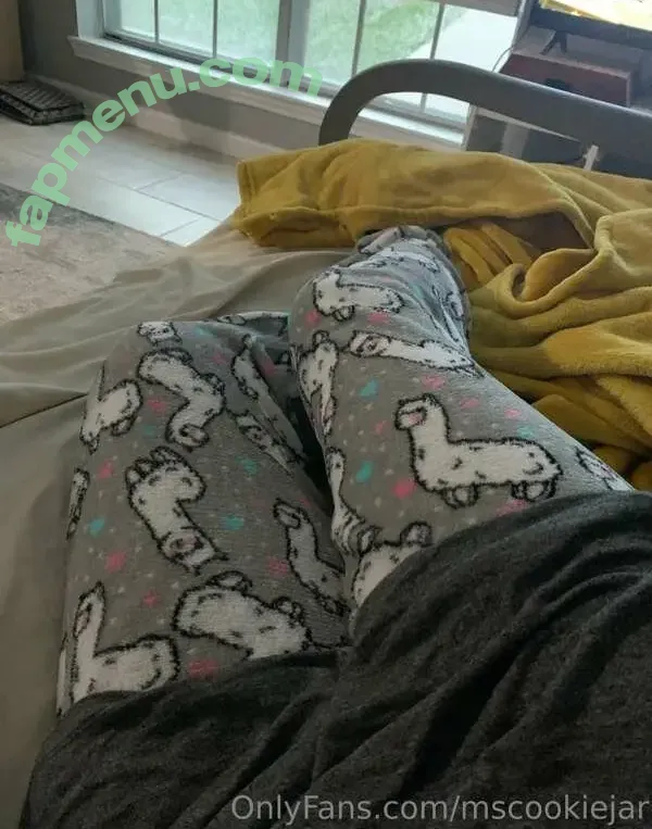 Cookie nude photo #0033 (cookie_._ / mscookiejar / theofficialcookie)