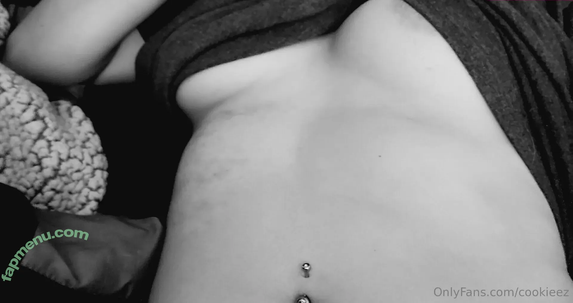 cookieez nude photo #0003 (cookiezbysara)
