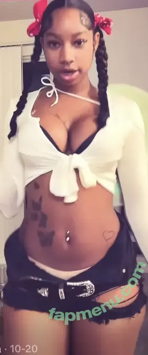 nude photo #0004