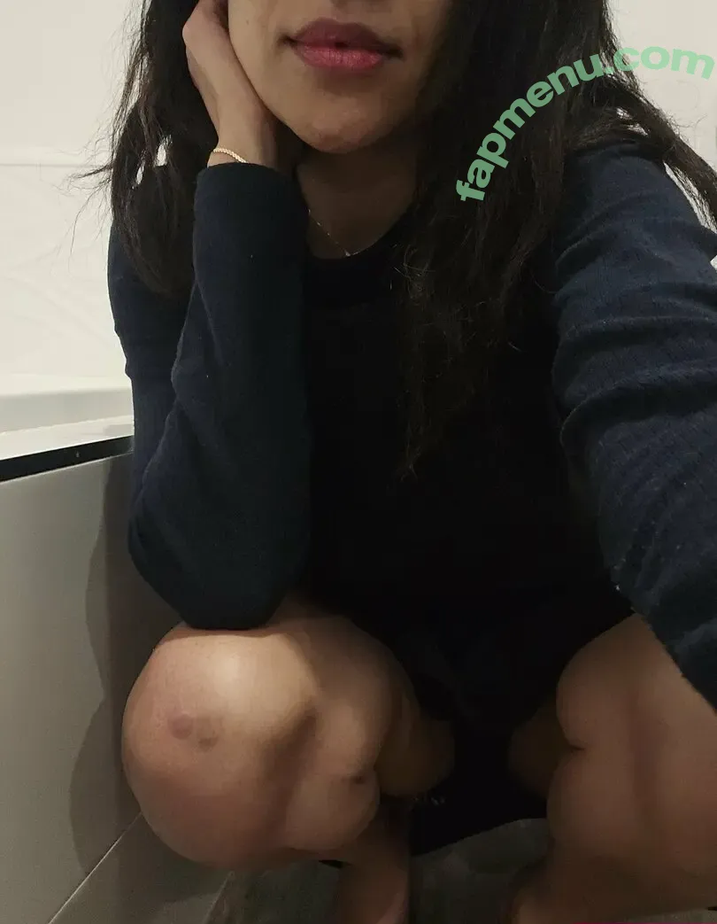 coolmomlola nude photo #0017 (coolmomlola)