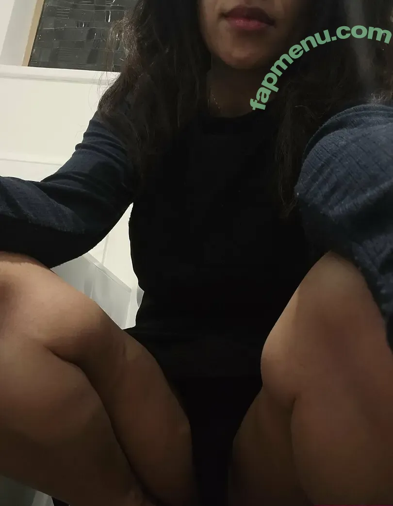 coolmomlola nude photo #0018 (coolmomlola)