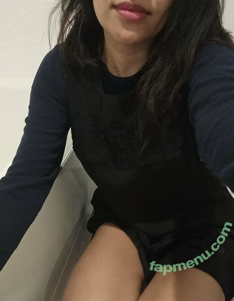 coolmomlola nude photo #0019 (coolmomlola)