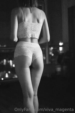  nude photo #0014