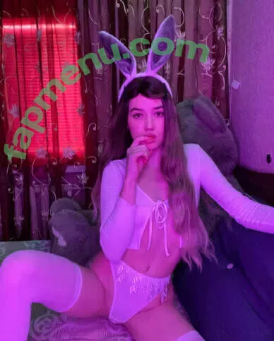 cooper_ellie nude photo #0002 (cooper_ellie)