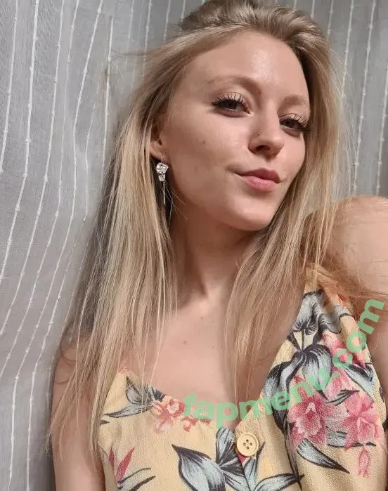 Copykat_ nude photo #0021 (Itsyourkatrine / gingerasmr)