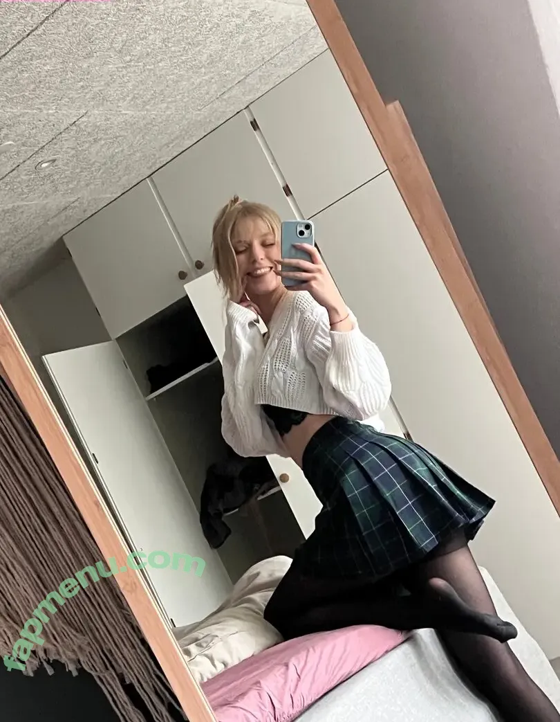 Copykat_ nude photo #0051 (Itsyourkatrine / gingerasmr)