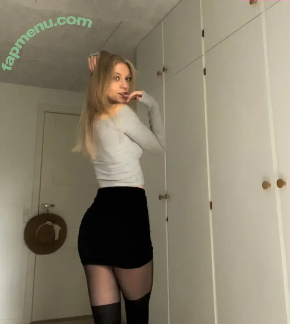 Copykat_ nude photo #0123 (Itsyourkatrine / gingerasmr)