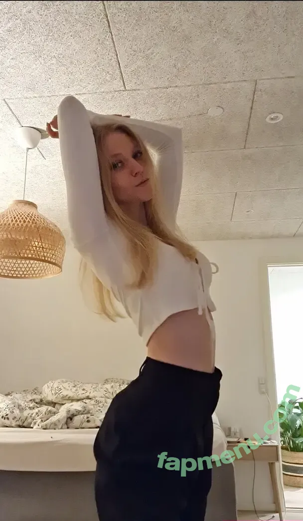 Copykat_ nude photo #0182 (Itsyourkatrine / gingerasmr)