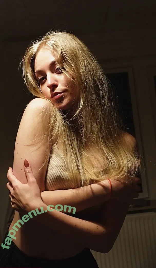 Copykat_ nude photo #0002 (gingerasmr / itsyourkatrine)