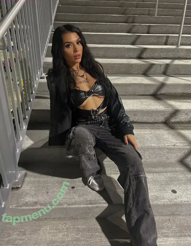 Cora Jade nude photo #0002 (CORALEAJADE / CoraJadeWWE)