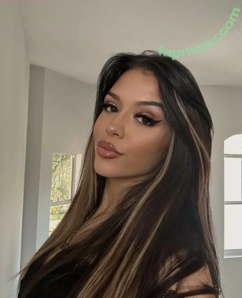 Cora Jade nude photo #0037 (CoraJadeWWE / elaynablack)