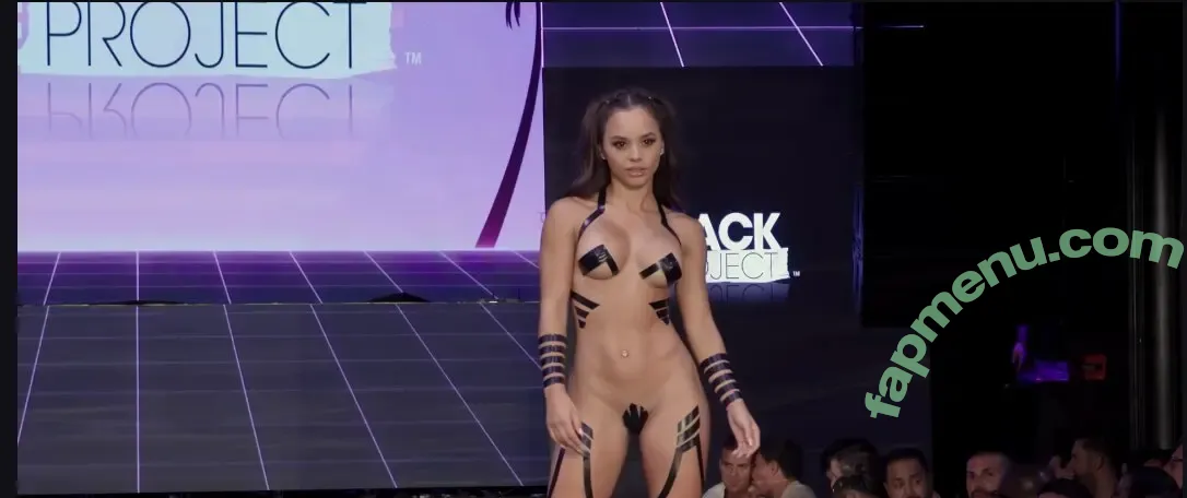 Cora Jade nude photo #0008 (CoraJadeWWE / elaynablack)