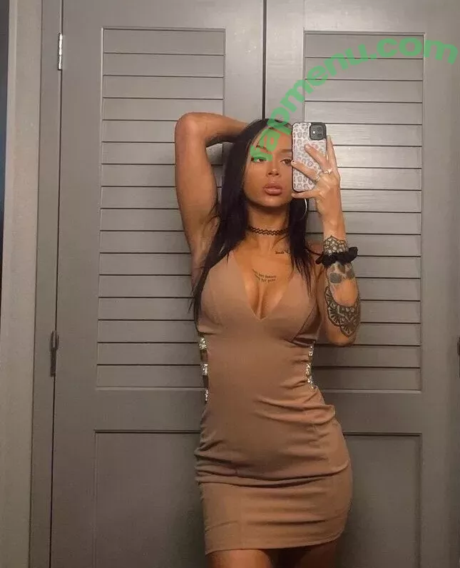 Cora Jade nude photo #0104 (CORALEAJADE / CoraJadeWWE)