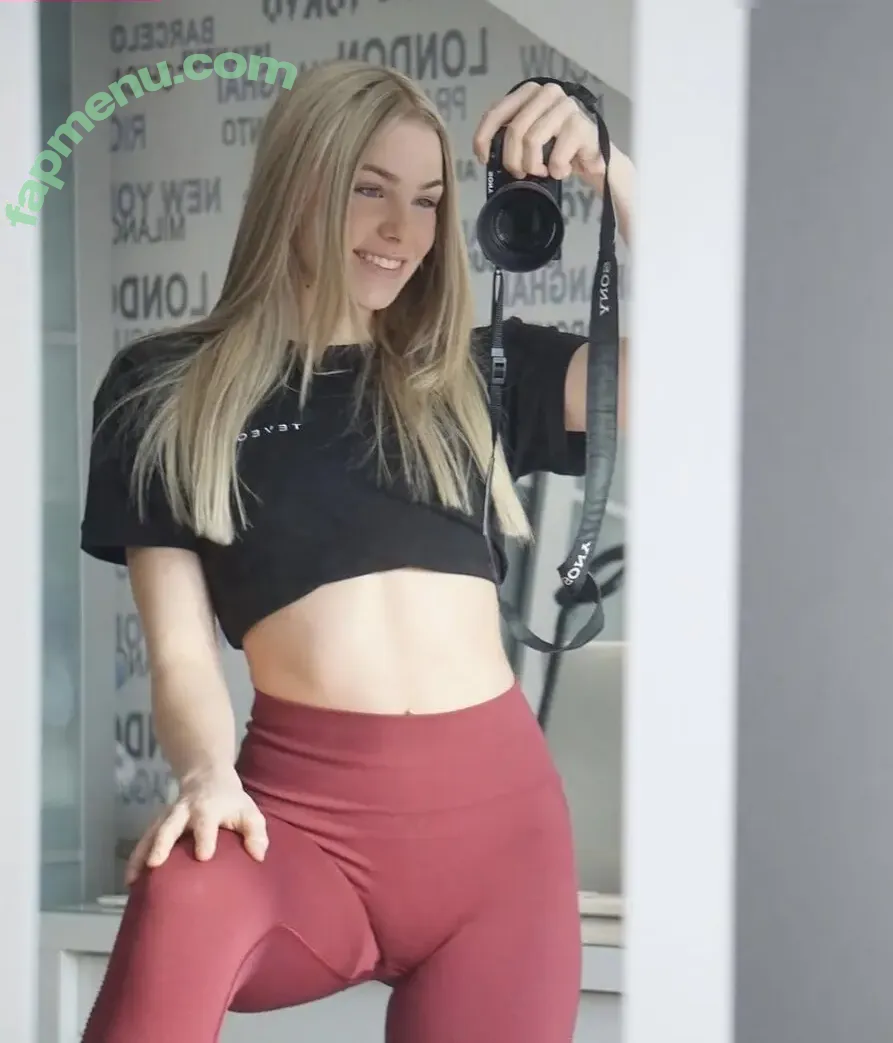 Cora Niemeyer nude photo #0009 (cora.nie)
