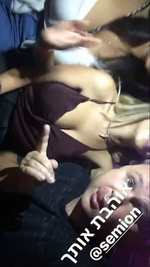 Coral Sharon / coral.sharon / coralsharon / coralsharon9 nude photo #1317