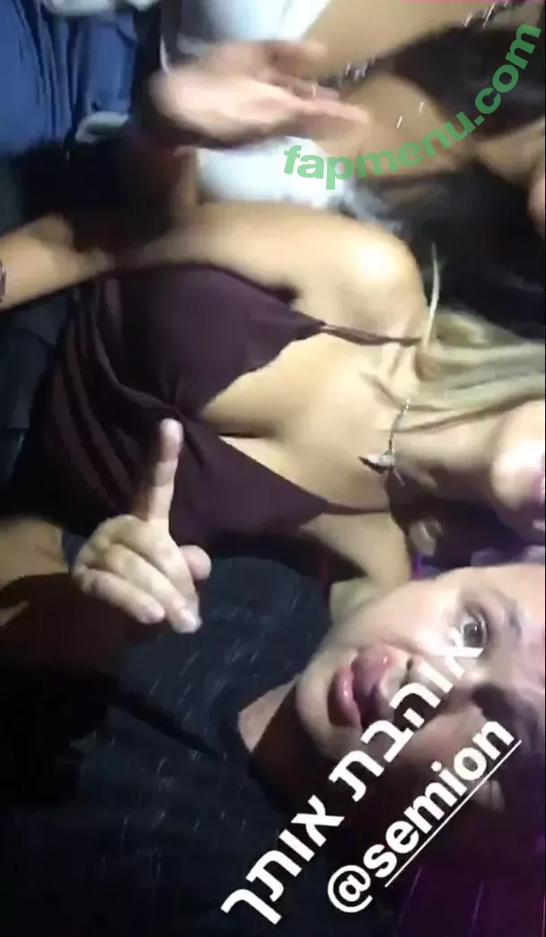 Coral Sharon nude photo #1317 (coral.sharon / coralsharon / coralsharon9)