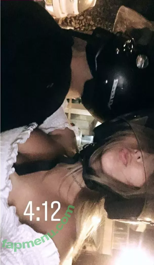 Coral Sharon nude photo #1349 (coral.sharon / coralsharon / coralsharon9)