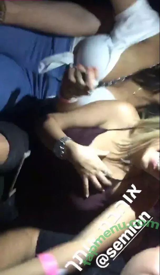 Coral Sharon nude photo #1436 (coral.sharon / coralsharon / coralsharon9)