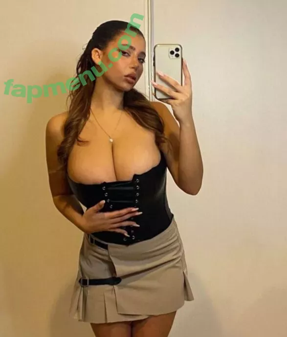 Coral Sharon nude photo #1482 (coral.sharon / coralsharon / coralsharon9)