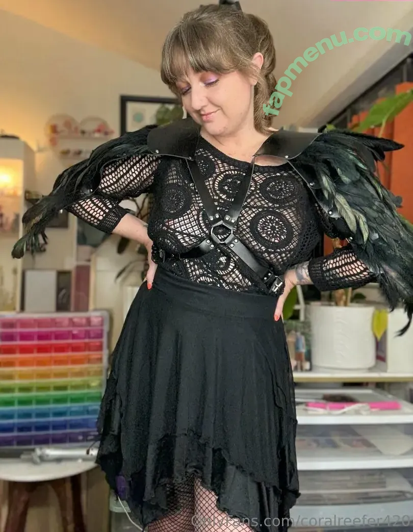 coralreefer420 nude photo #0031 (Coral Kamstra / coralkamstrabrown)