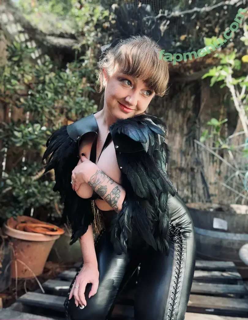 coralreefer420 nude photo #0034 (Coral Kamstra / coralkamstrabrown)