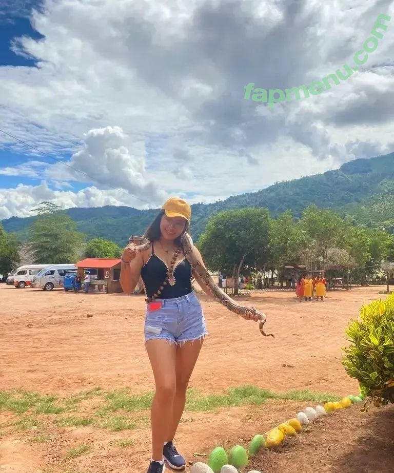 Corayma Eliana nude photo #0015 (Caseda Gonzales / coricaceda)