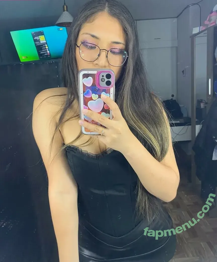 Corayma Eliana nude photo #0023 (Caseda Gonzales / coricaceda)